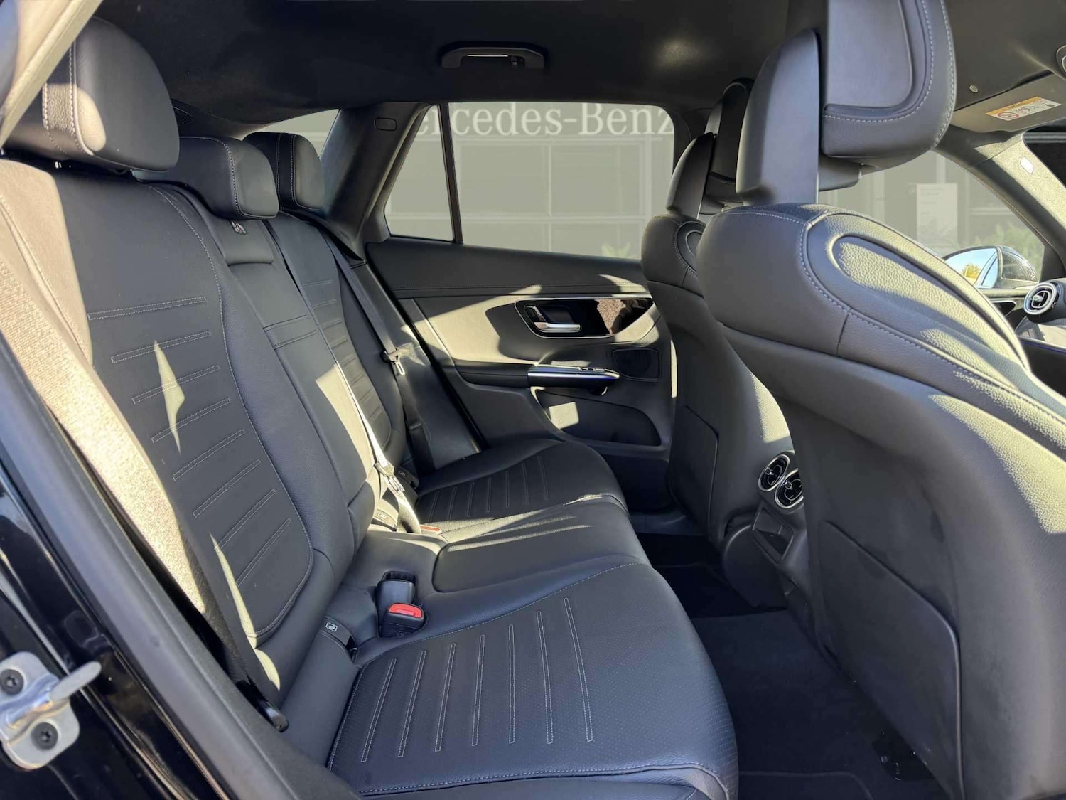 Used Mercedes-Benz GLC 2024 for sale - 76286314: Photo 25