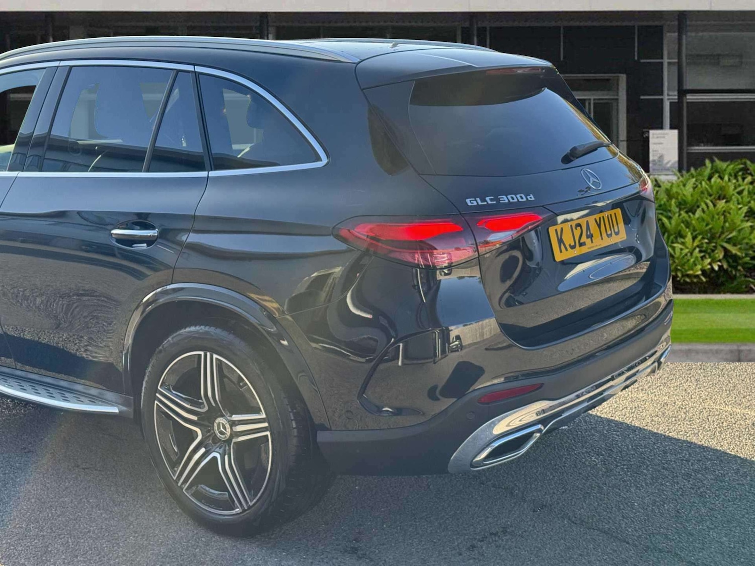 Used Mercedes-Benz GLC 2024 for sale - 76286314: Photo 5