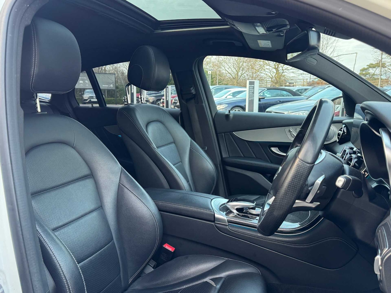 Used Mercedes-Benz GLC 2018 for sale - 76967732: Photo 11