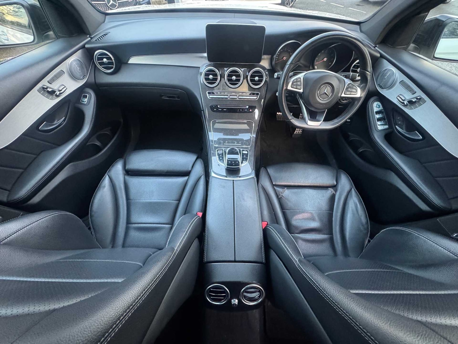 Used Mercedes-Benz GLC 2018 for sale - 76967732: Photo 15