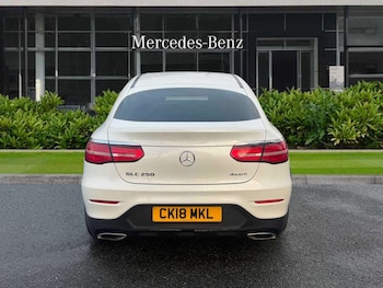 Used Mercedes-Benz GLC 2018 for sale - 76967732: Photo