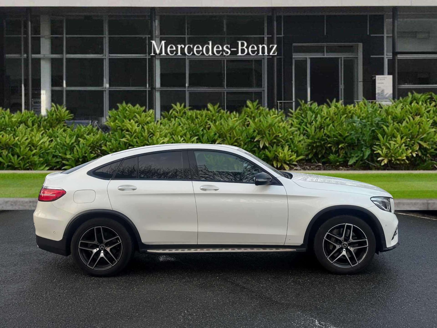 Used Mercedes-Benz GLC 2018 for sale - 76967732: Photo 5