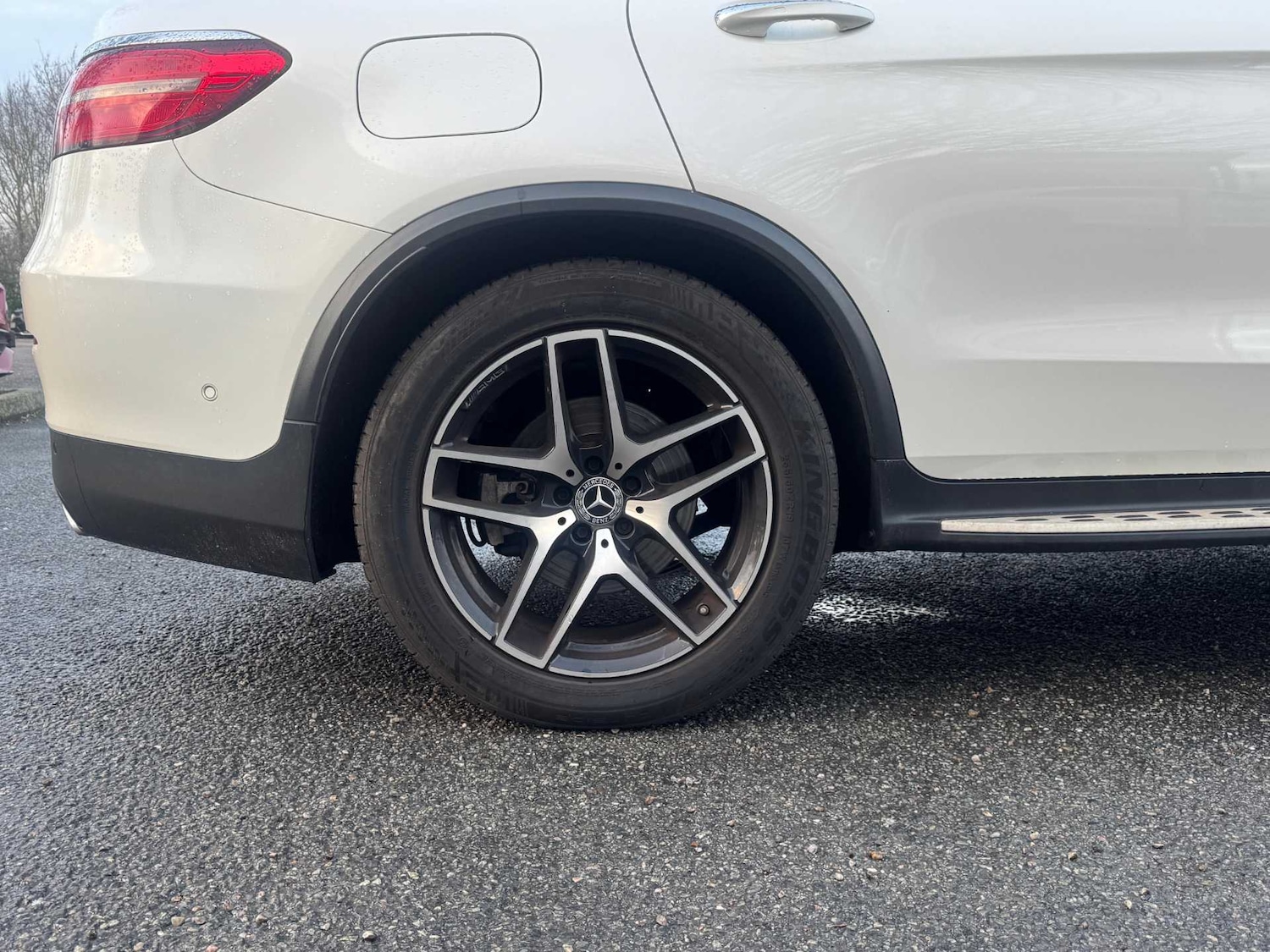 Used Mercedes-Benz GLC 2018 for sale - 76967732: Photo 9