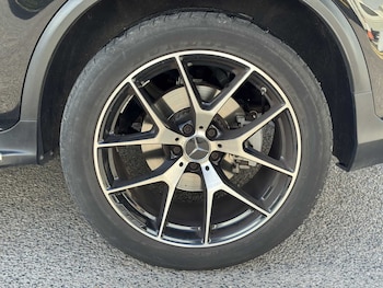 Used Mercedes-Benz GLC 2022 for sale - 76034711: Photo