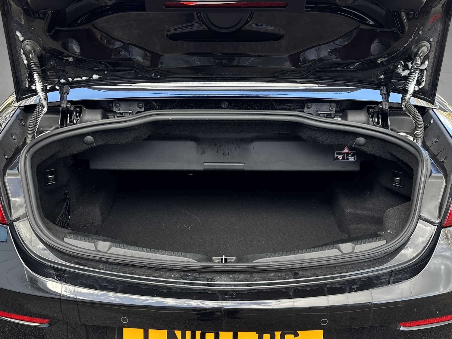 Used Mercedes-Benz E Class 2018 for sale - 78209042: Photo 12