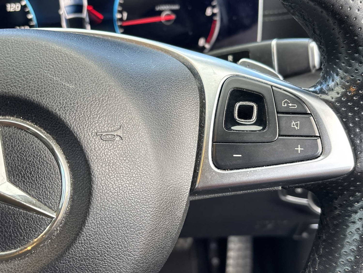 Used Mercedes-Benz E Class 2018 for sale - 78209042: Photo 17