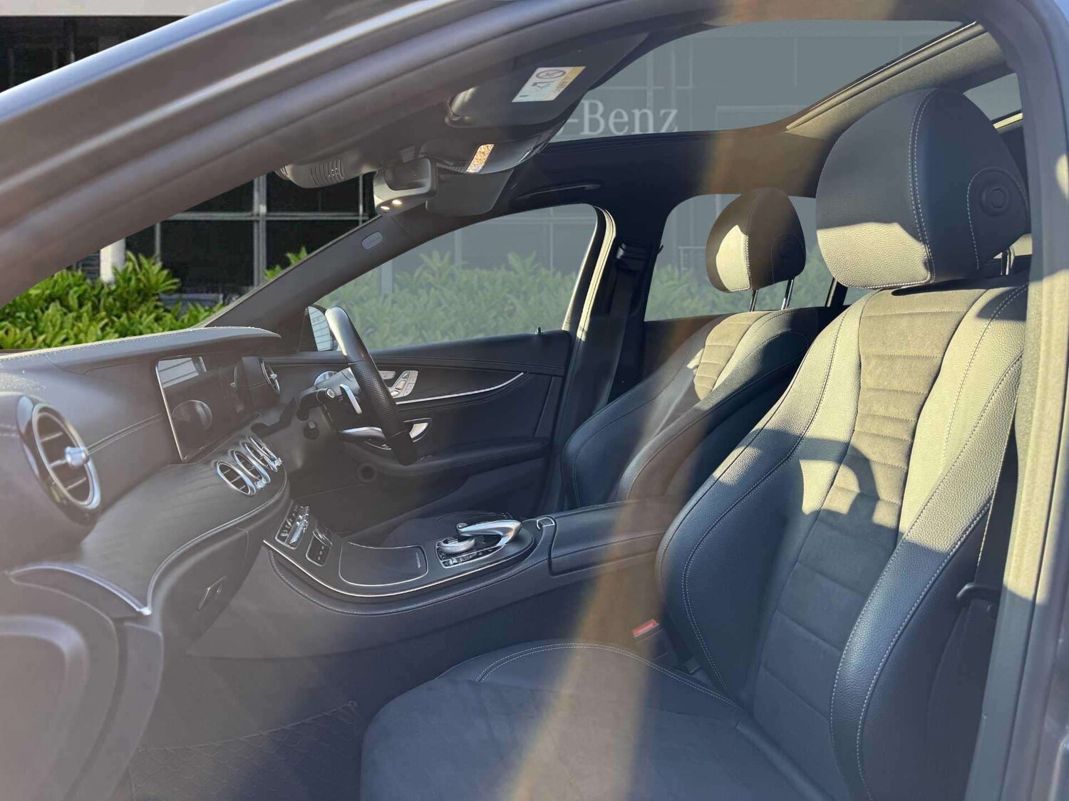 Used Mercedes-Benz E Class 2020 for sale - 76501947: Photo 15