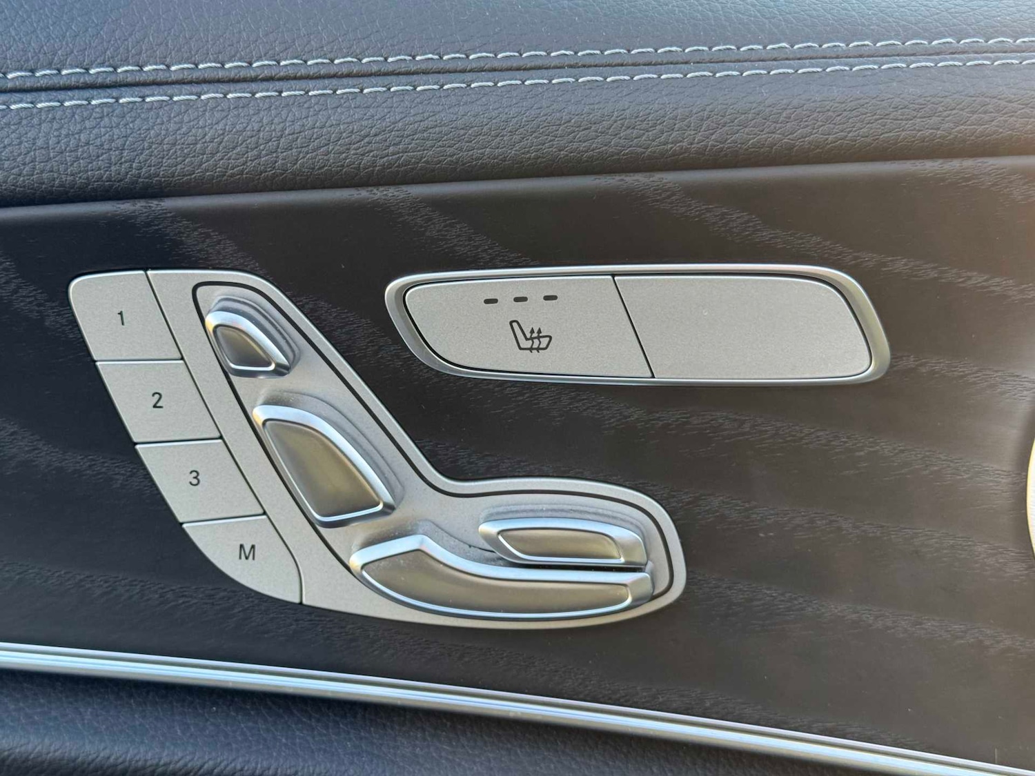 Used Mercedes-Benz E Class 2020 for sale - 76501947: Photo 18