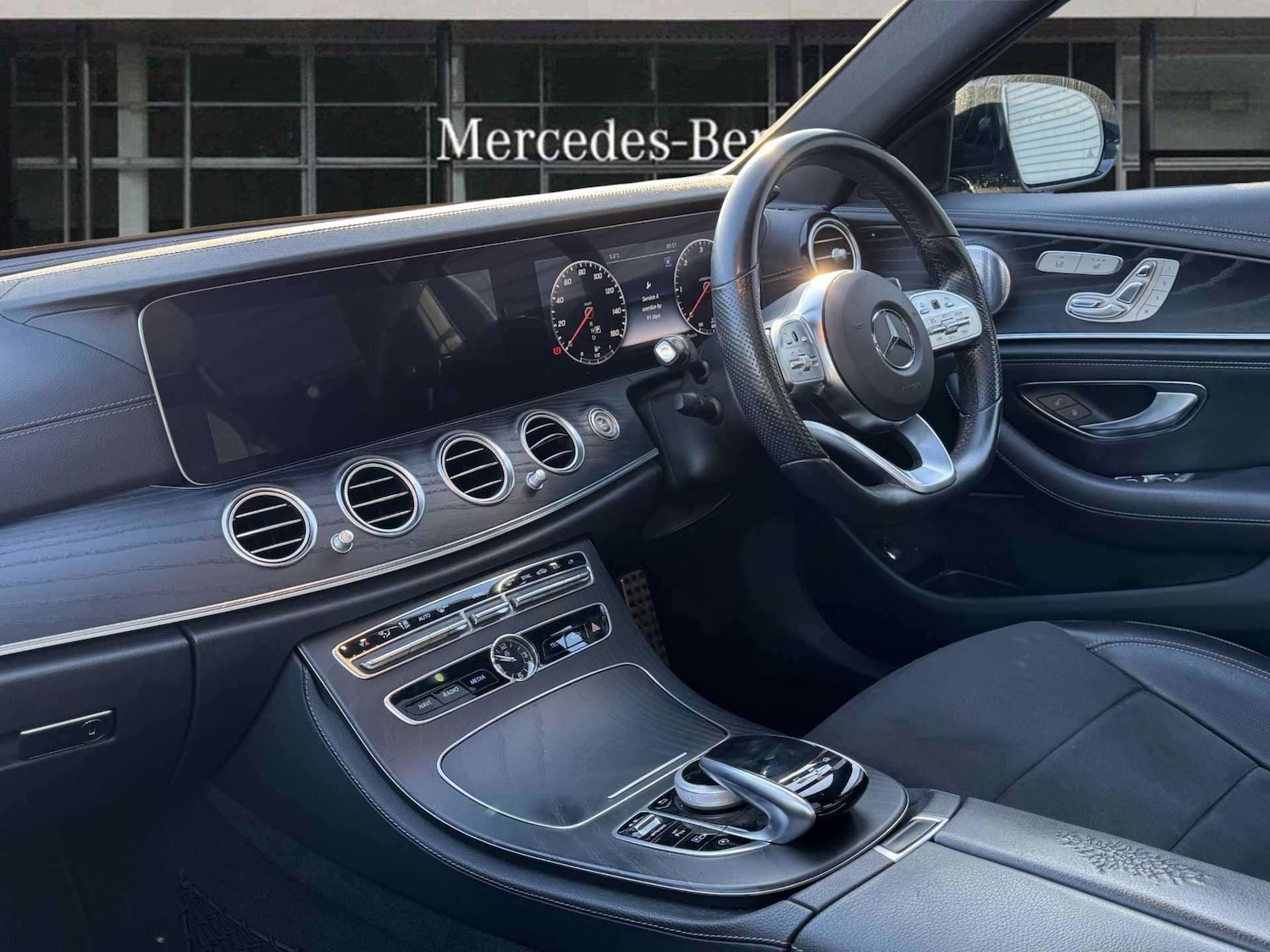 Used Mercedes-Benz E Class 2020 for sale - 76501947: Photo 22