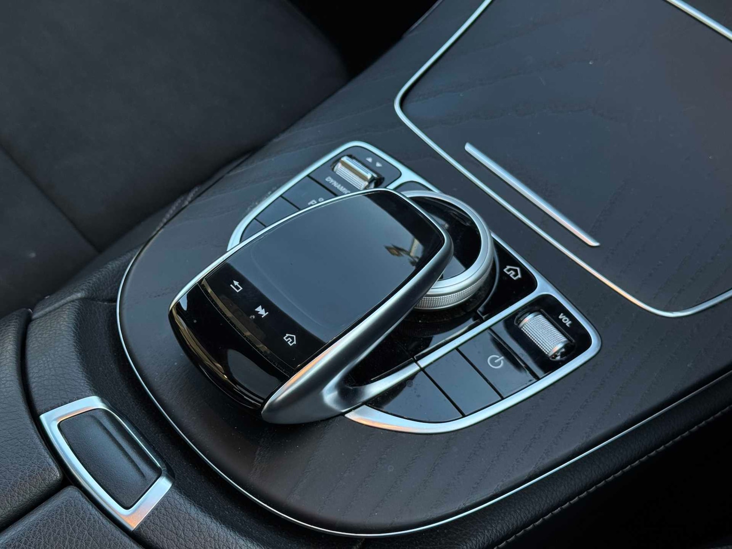 Used Mercedes-Benz E Class 2020 for sale - 76501947: Photo 34