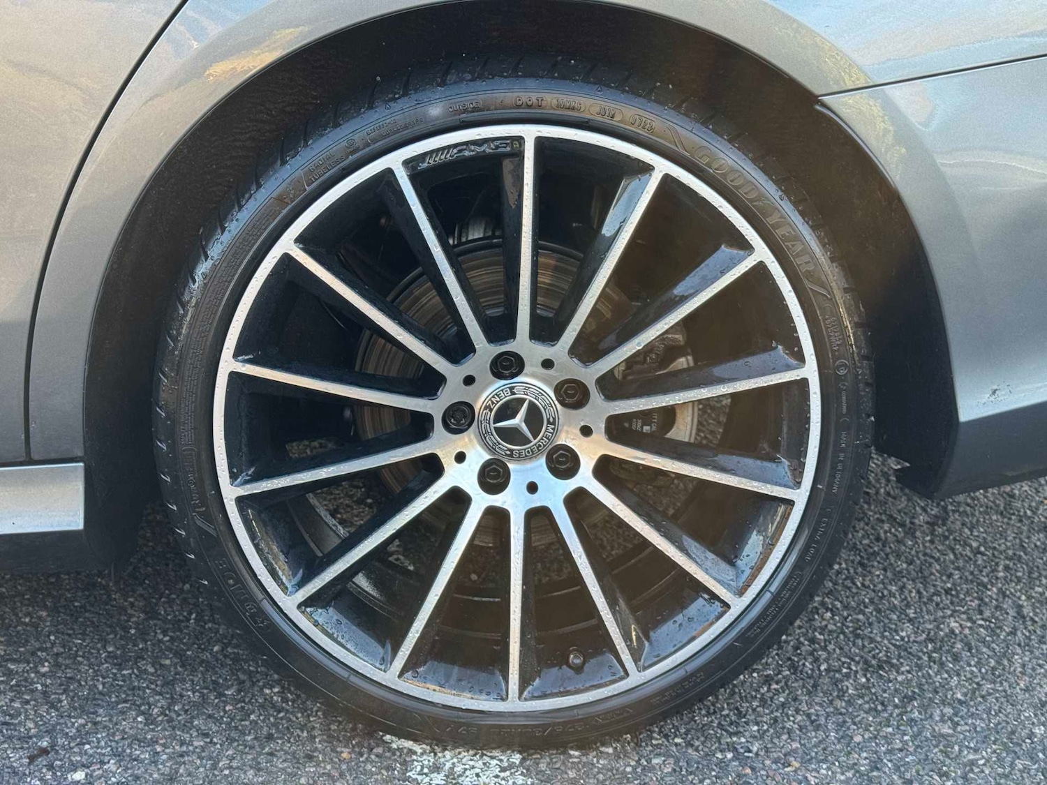 Used Mercedes-Benz E Class 2020 for sale - 76501947: Photo 7