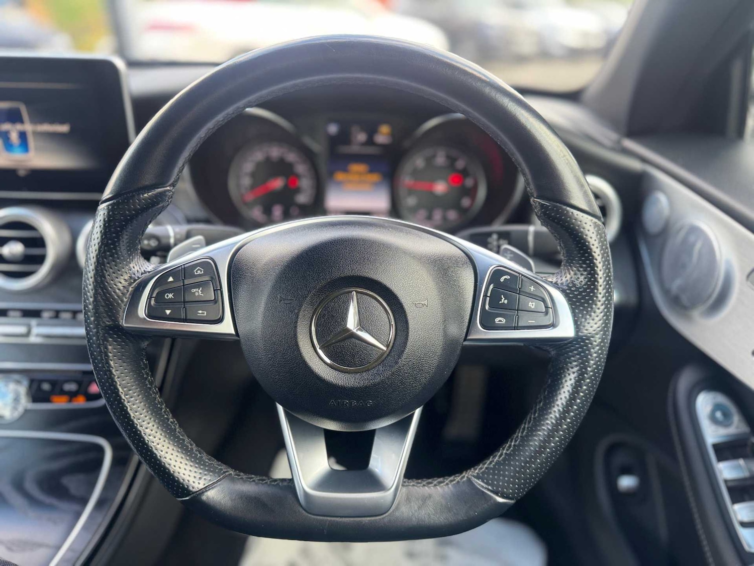 Used Mercedes-Benz C Class 2018 for sale - 77281795: Photo 25