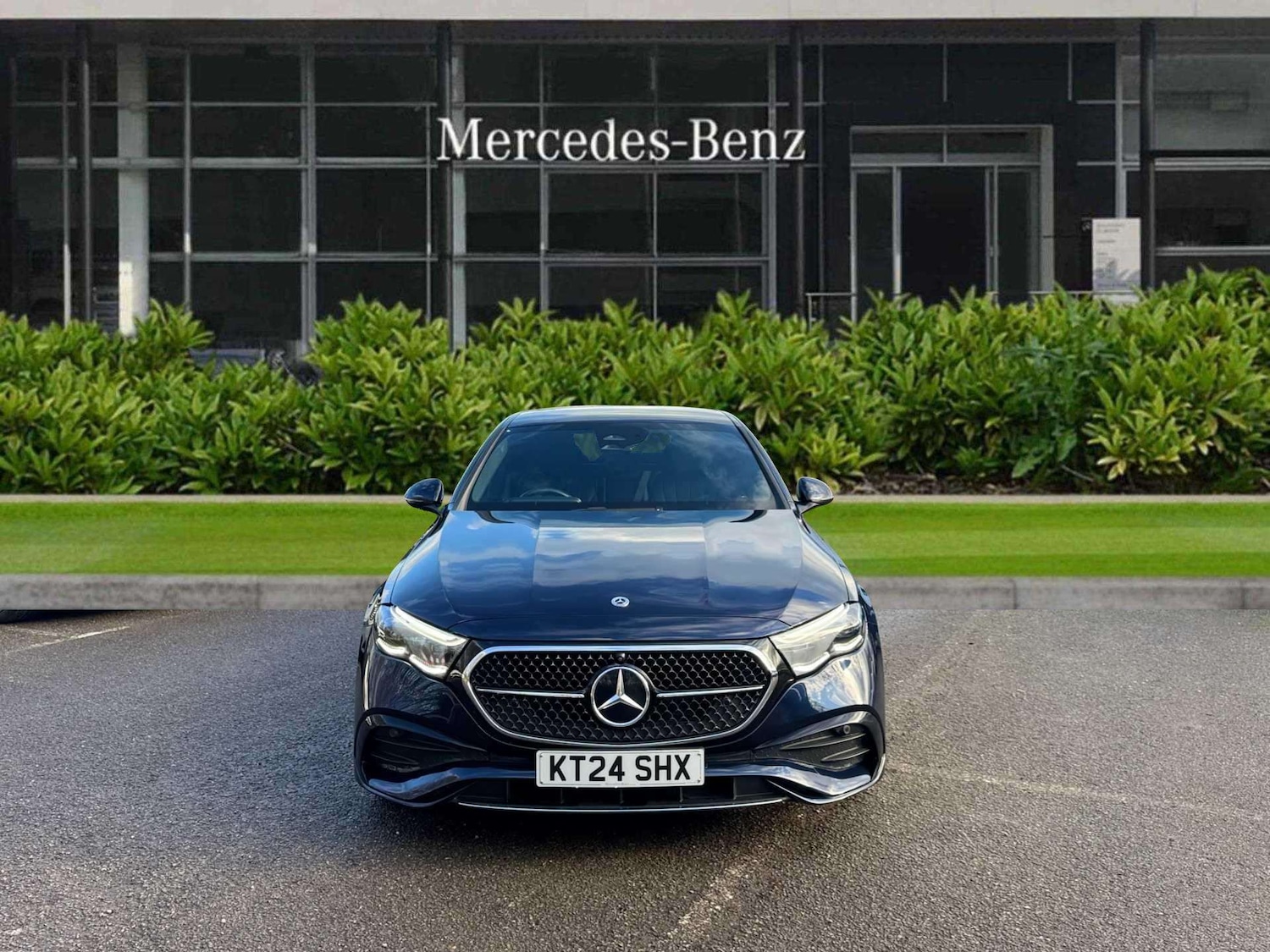 Used Mercedes-Benz E Class 2024 for sale - 77206459: Photo 5