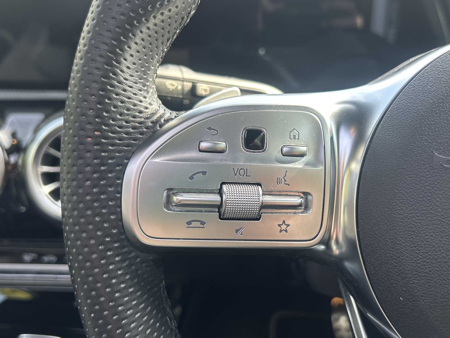 Used Mercedes-Benz A-Class 2021 for sale - 76063499: Photo 31