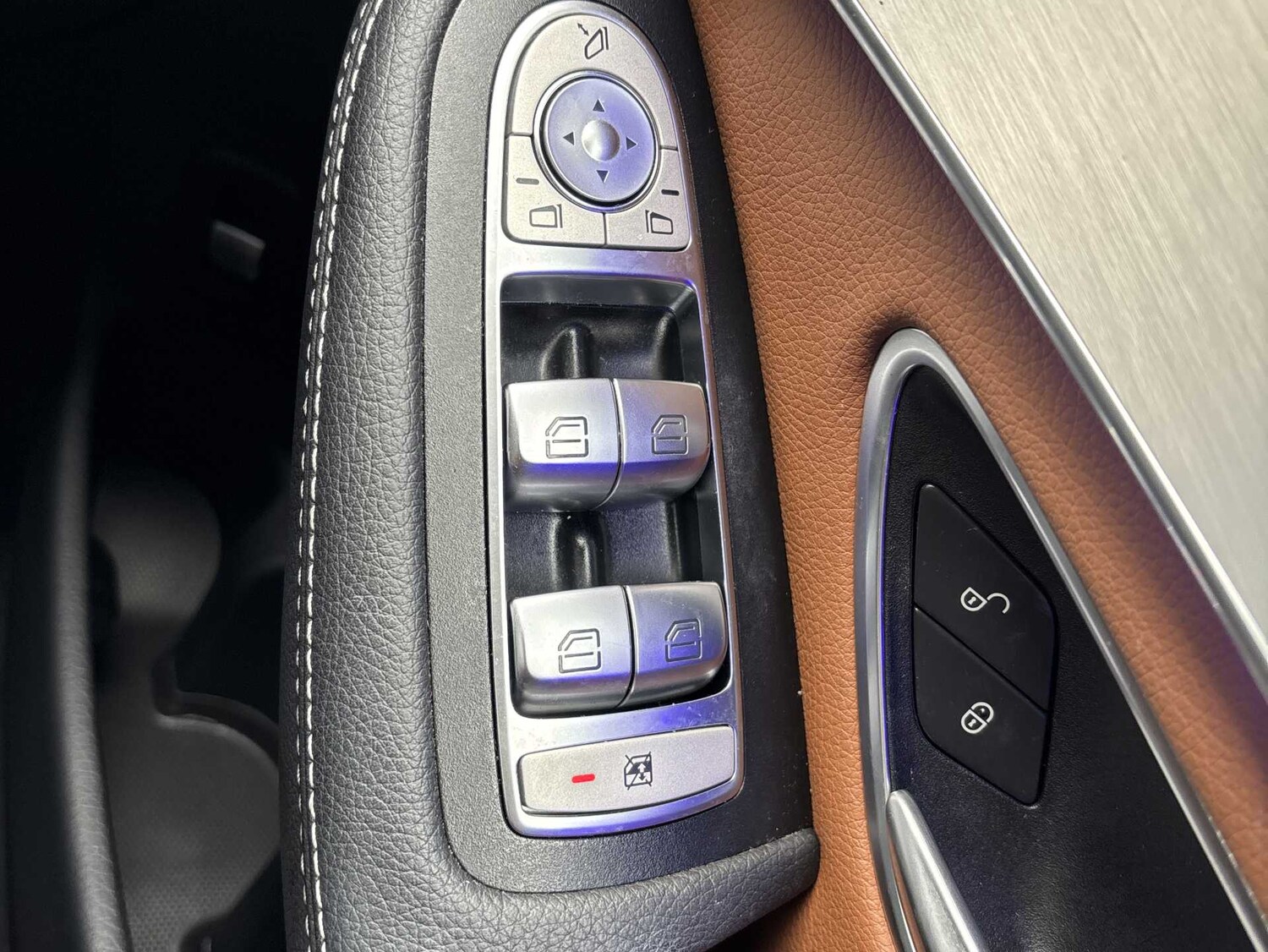 Used Mercedes-Benz GLC 2021 for sale - 78037531: Photo 33