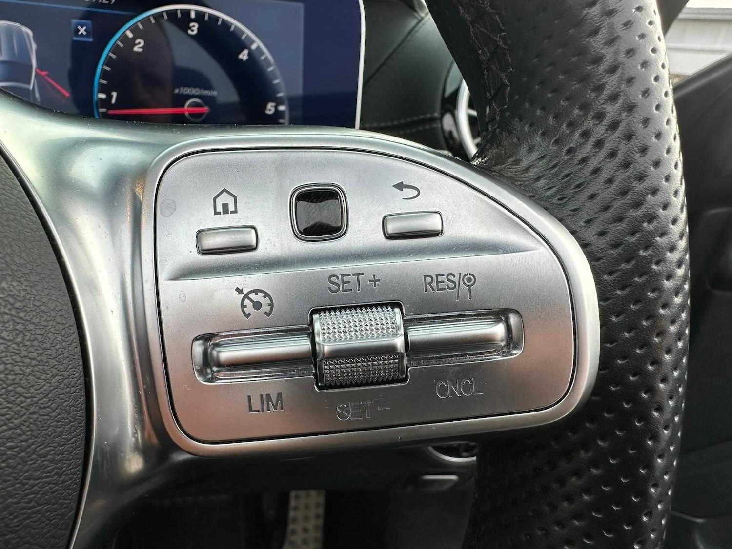 Used Mercedes-Benz E Class 2020 for sale - 77979587: Photo 21