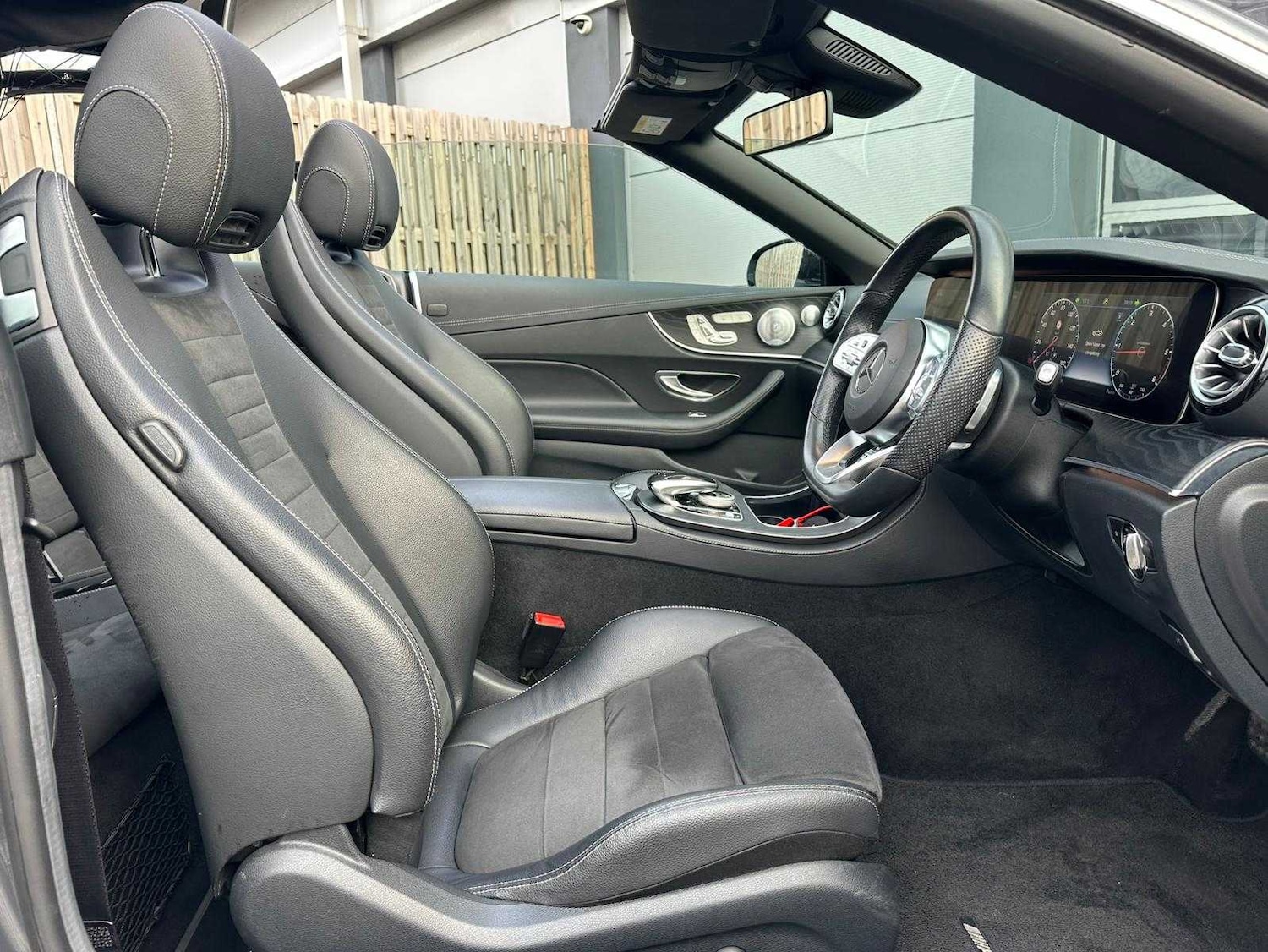 Used Mercedes-Benz E Class 2020 for sale - 77979587: Photo 31