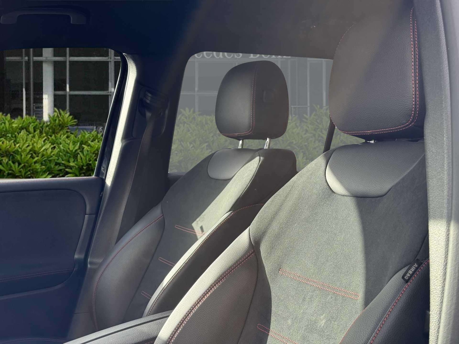 Used Mercedes-Benz GLB 2022 for sale - 77044095: Photo 15