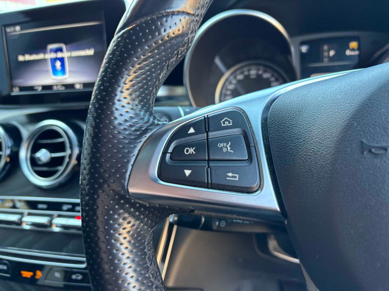 Used Mercedes-Benz GLC 2019 for sale - 78209187: Photo 15