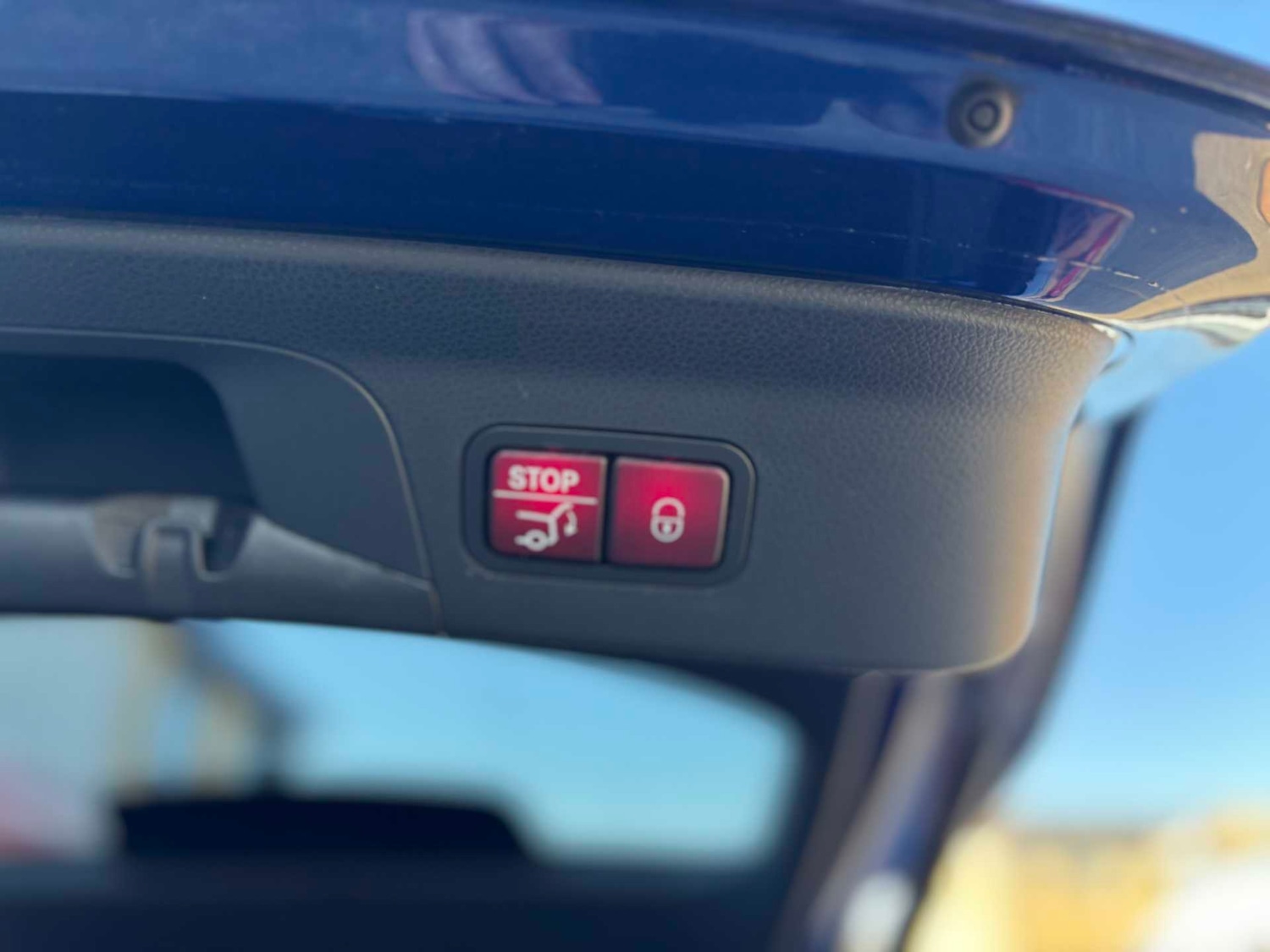 Used Mercedes-Benz GLC 2019 for sale - 78209187: Photo 28