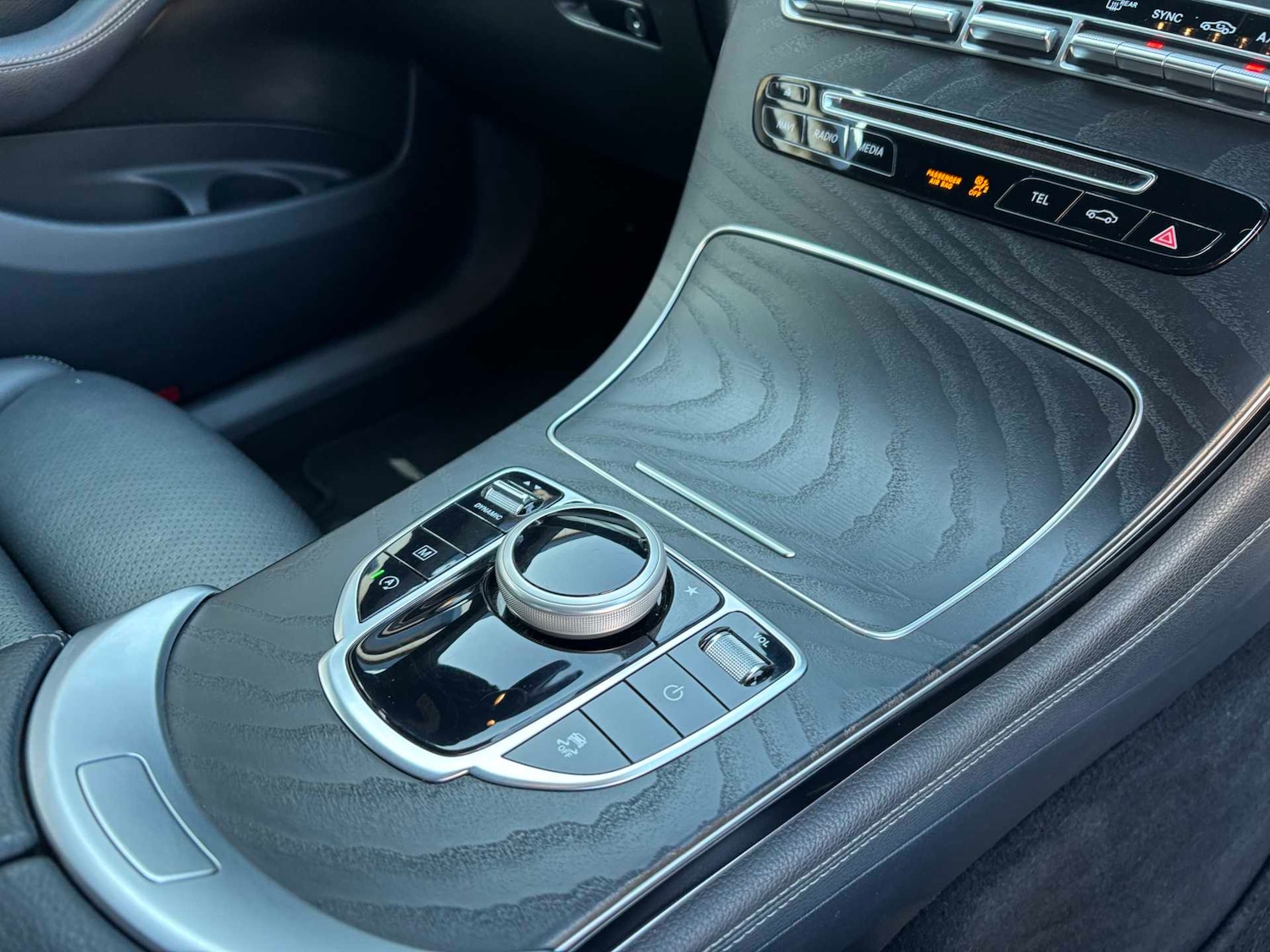 Used Mercedes-Benz GLC 2019 for sale - 78209187: Photo 31