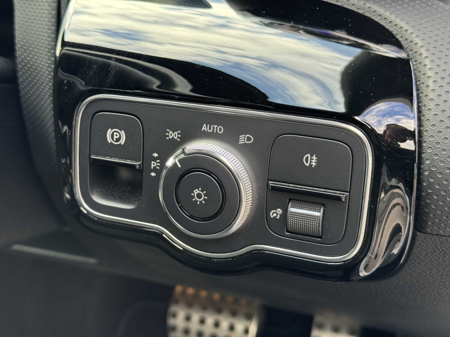 Used Mercedes-Benz A-Class 2019 for sale - 76034844: Photo 34