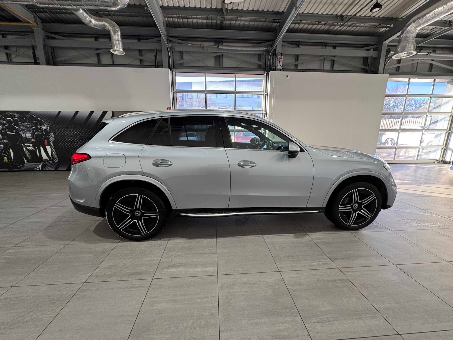 Used Mercedes-Benz GLC 2023 for sale - 77011083: Photo 12