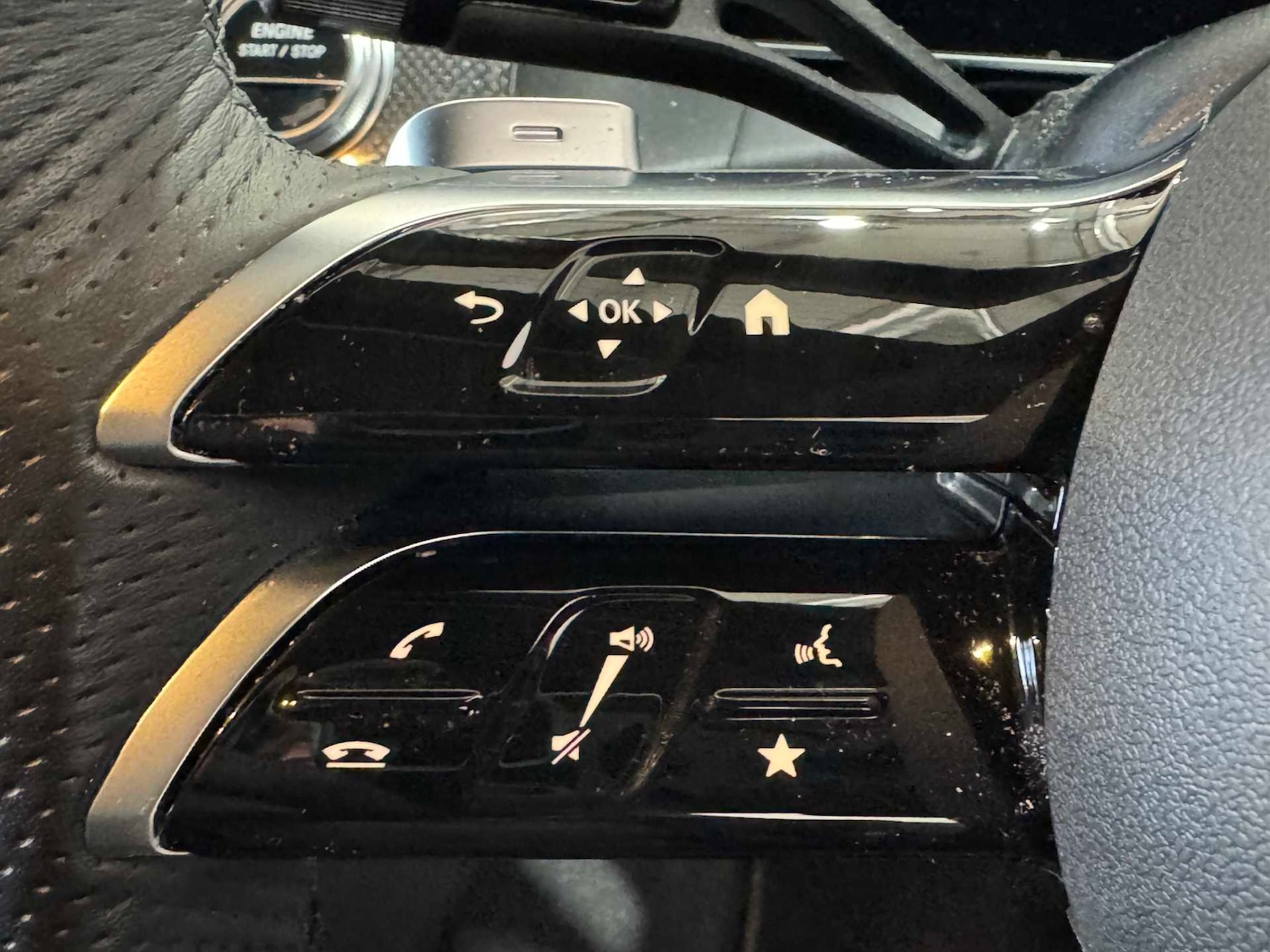 Used Mercedes-Benz GLC 2023 for sale - 77011083: Photo 30