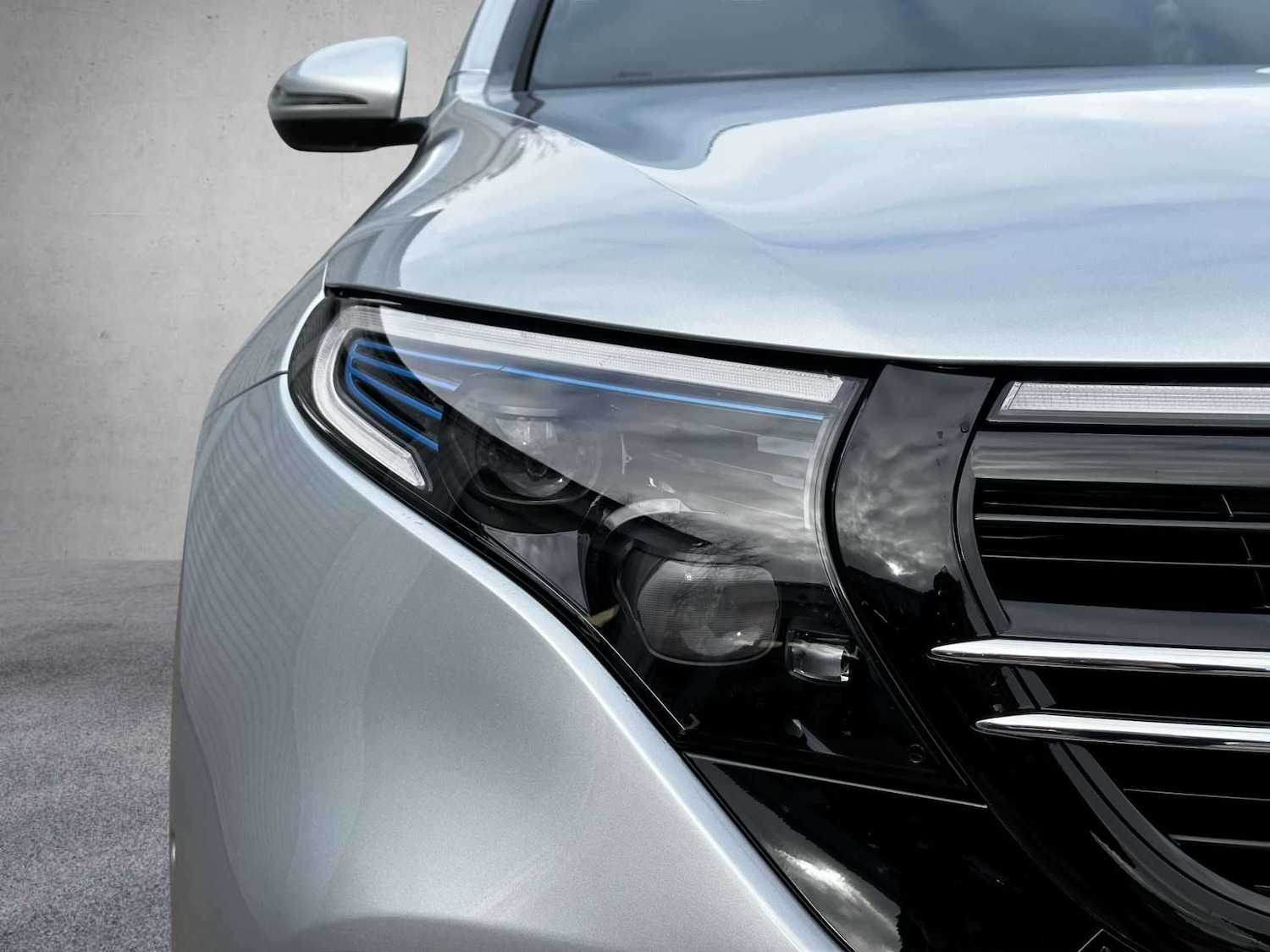 Used Mercedes-Benz EQC 2023 for sale - 77500282: Photo 12