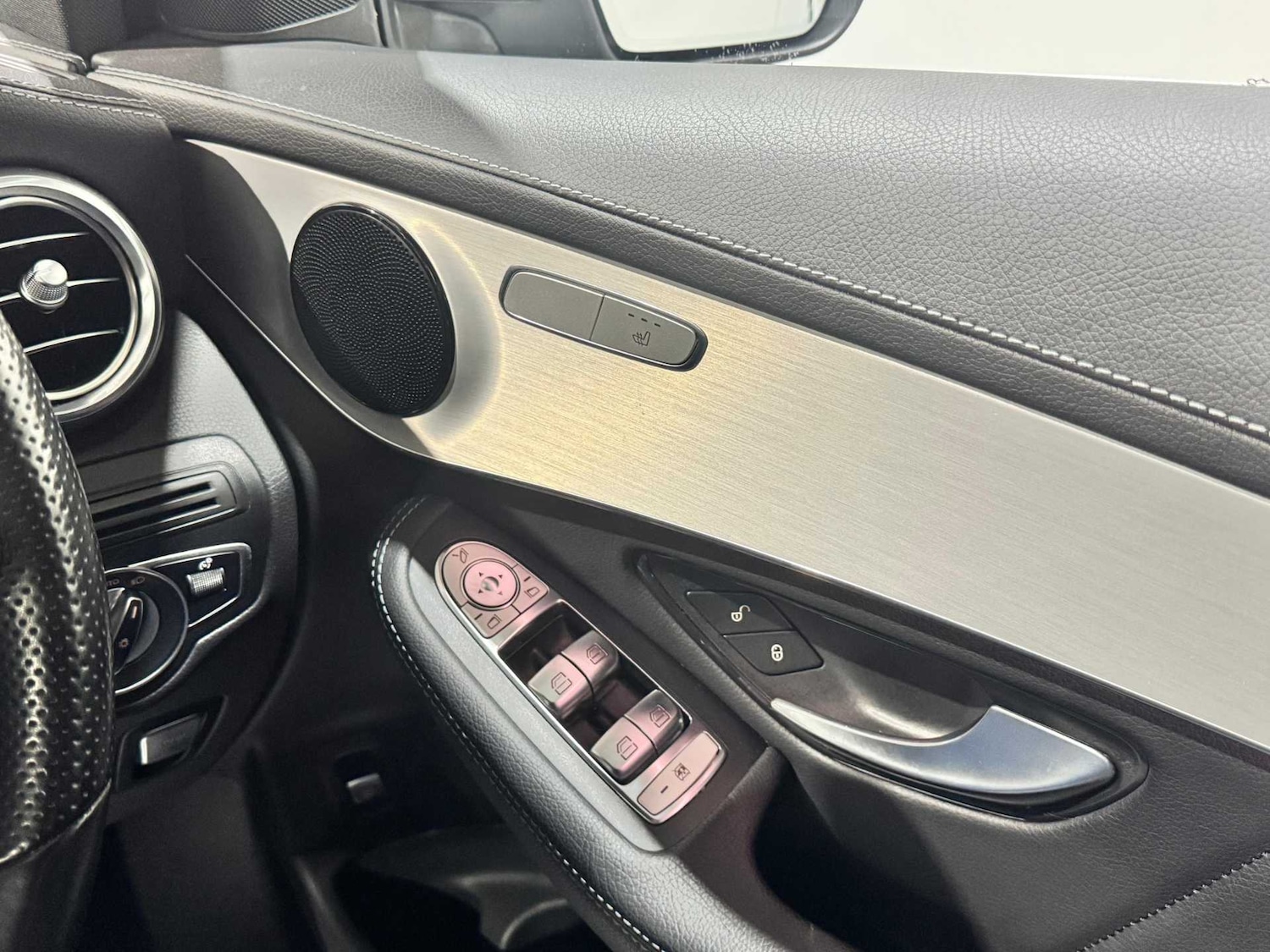 Used Mercedes-Benz GLC 2022 for sale - 77103157: Photo 22