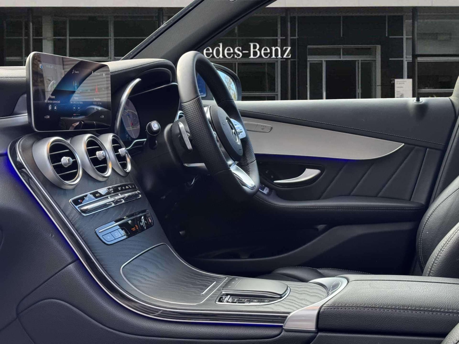 Used Mercedes-Benz GLC 2022 for sale - 76774226: Photo 17