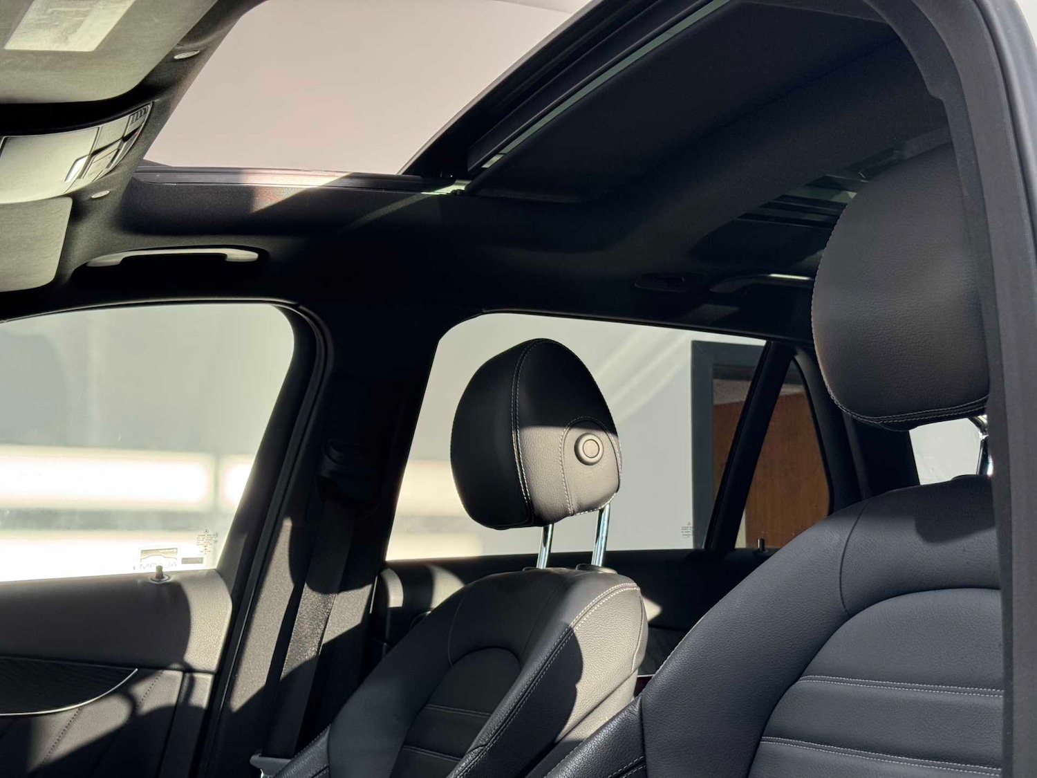 Used Mercedes-Benz GLC 2020 for sale - 76978792: Photo 14