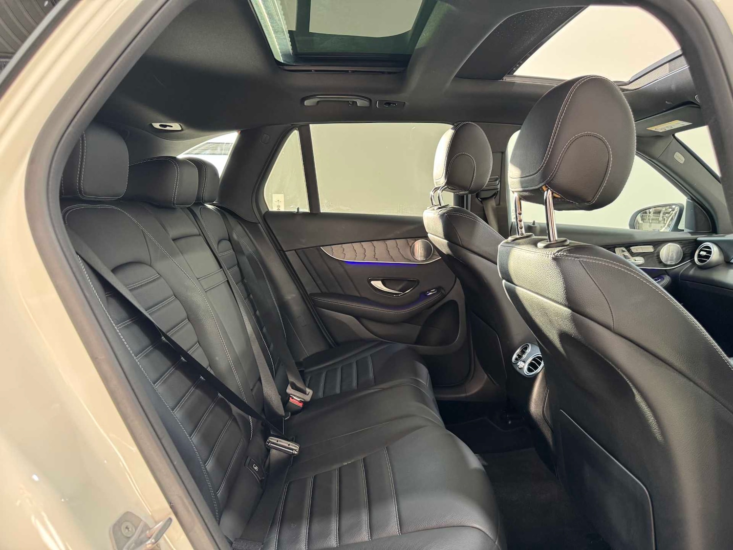 Used Mercedes-Benz GLC 2020 for sale - 76978792: Photo 24