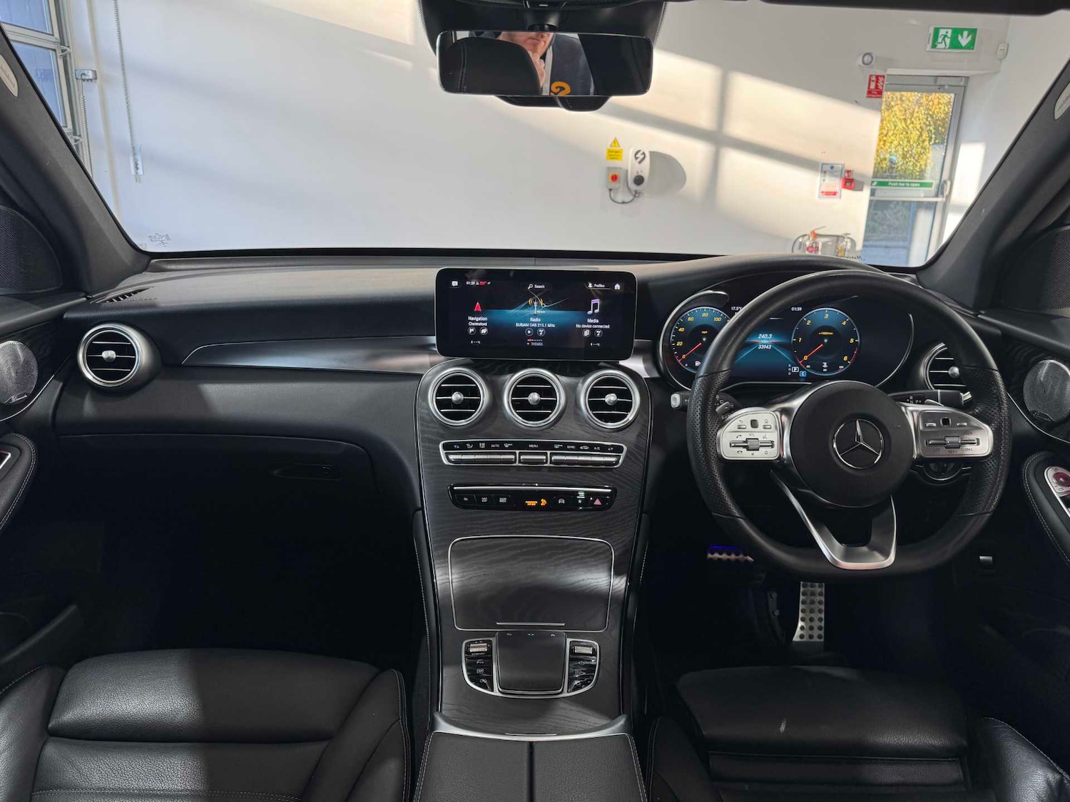 Used Mercedes-Benz GLC 2020 for sale - 76978792: Photo 25