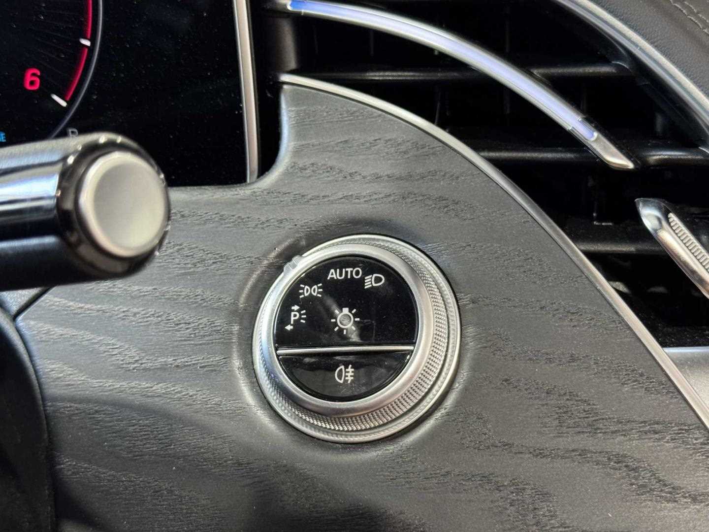 Vehicle 33