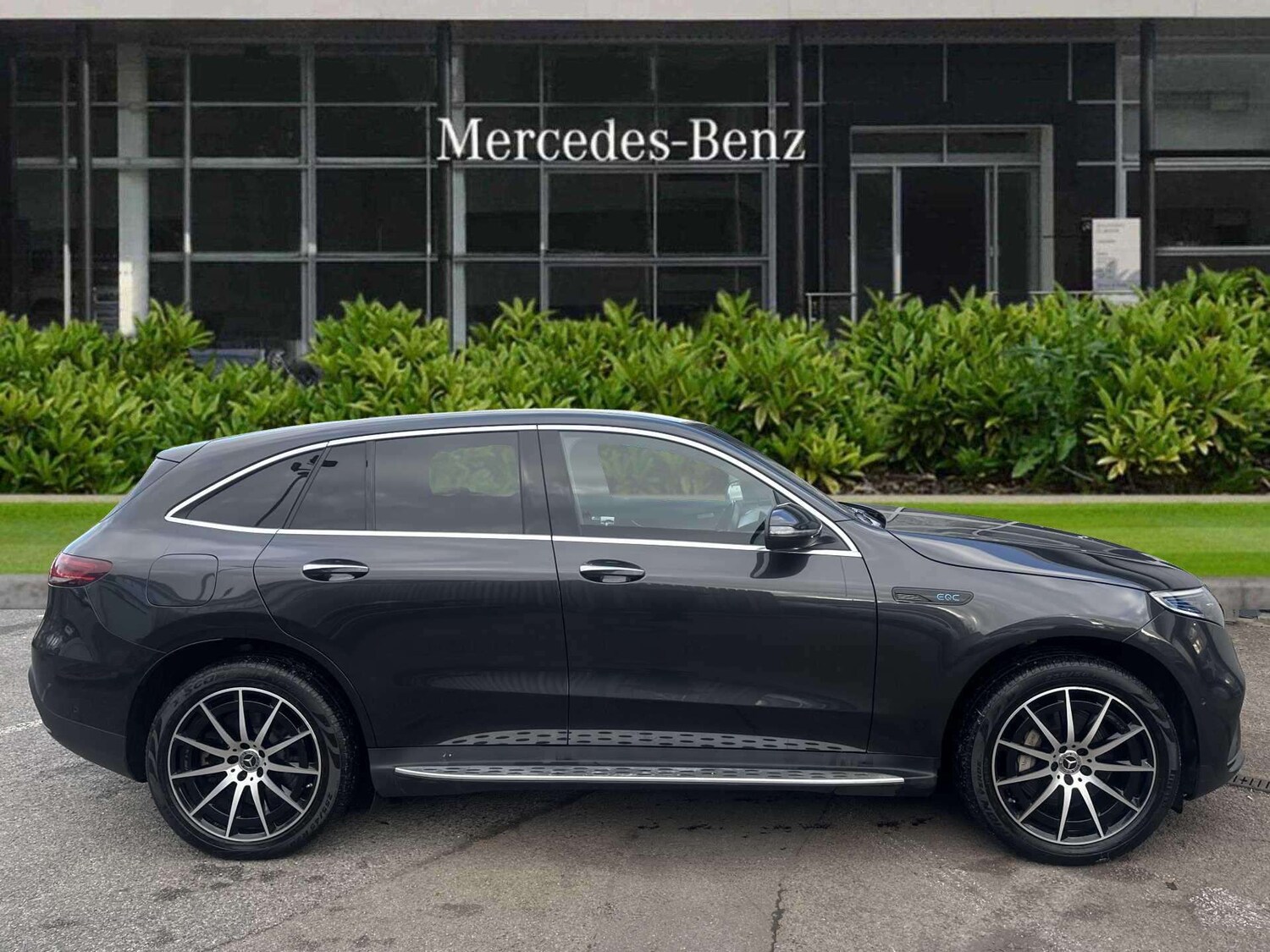 Used Mercedes-Benz EQC 2023 for sale - 77914100: Photo 6