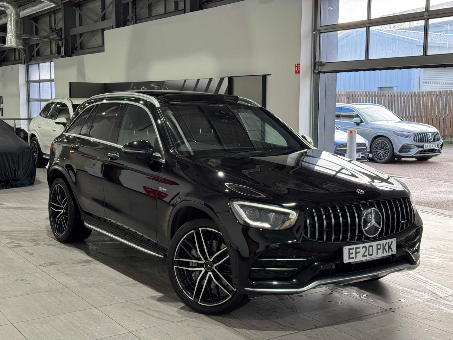 Used Mercedes-Benz GLC 2020 for sale - 76889723: Photo 1