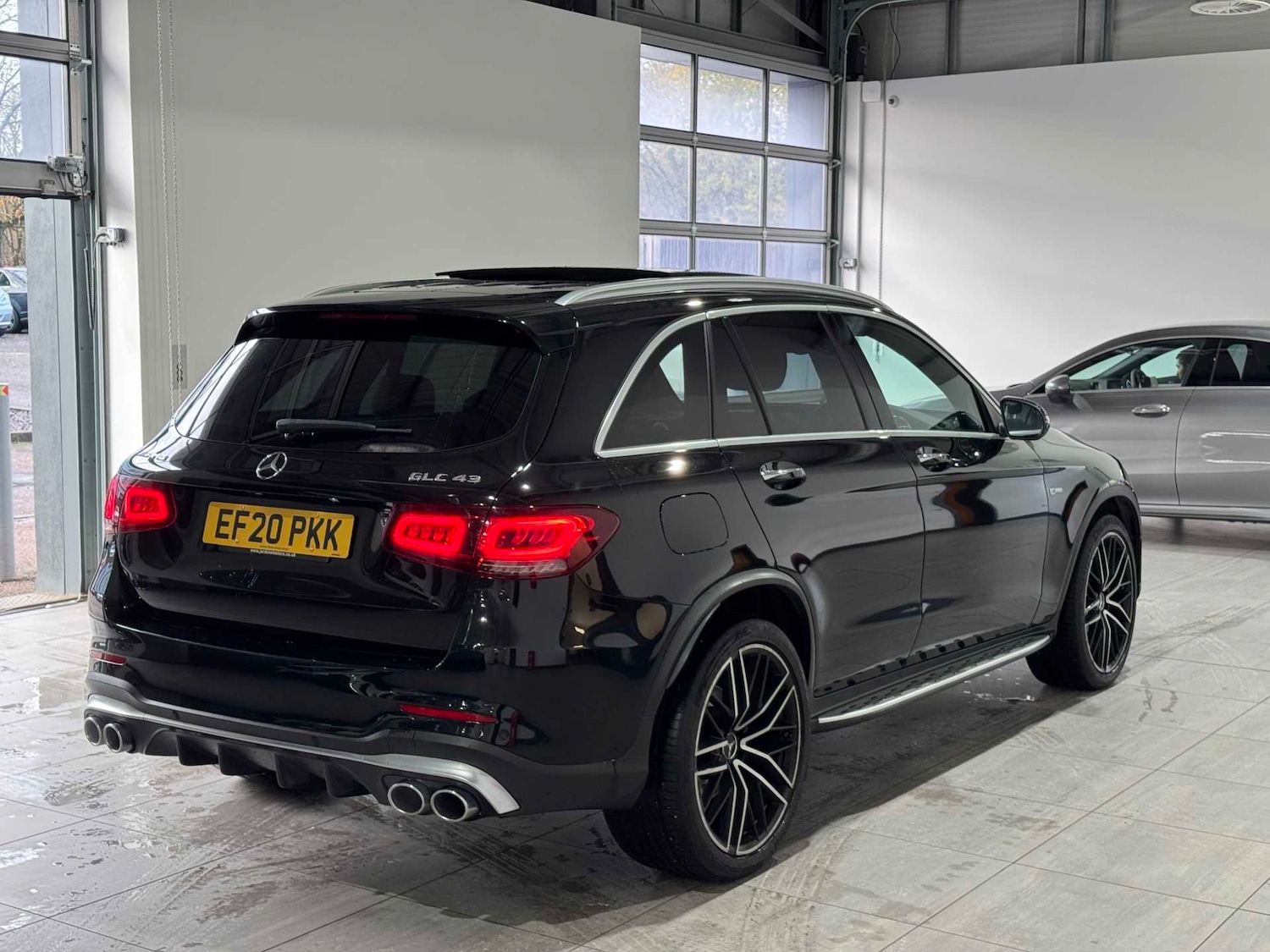 Used Mercedes-Benz GLC 2020 for sale - 76889723: Photo 10