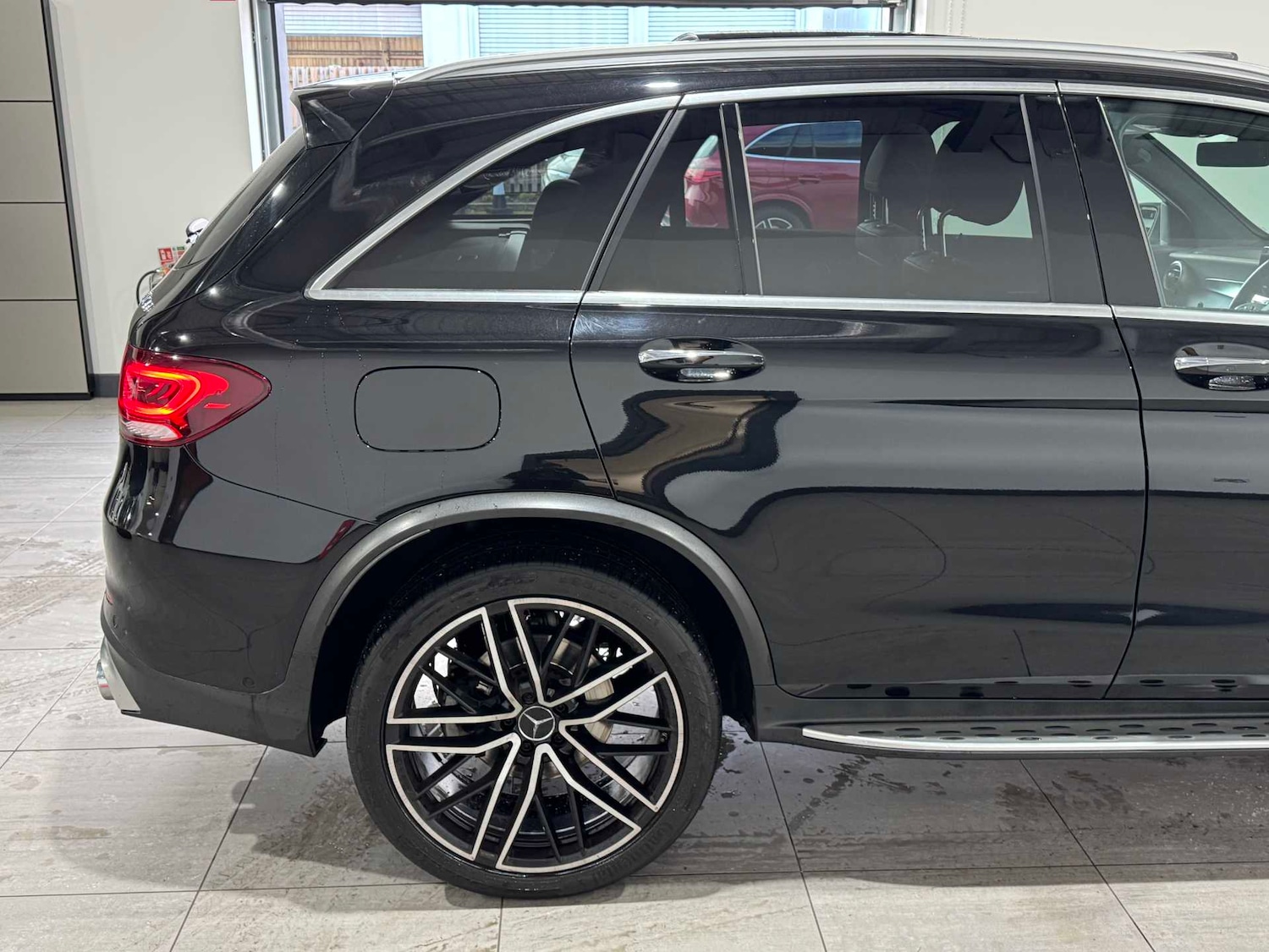 Used Mercedes-Benz GLC 2020 for sale - 76889723: Photo 11