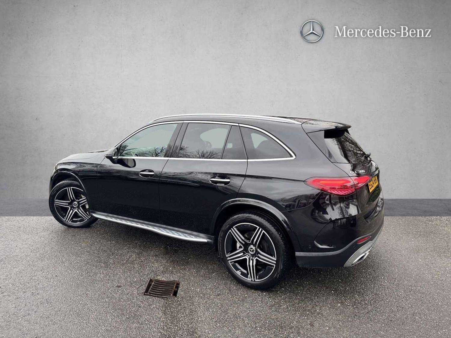 Used Mercedes-Benz GLC 2024 for sale - 77282009: Photo 2