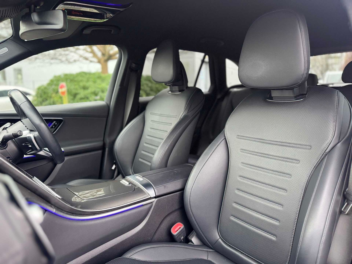 Used Mercedes-Benz GLC 2024 for sale - 77282009: Photo 27