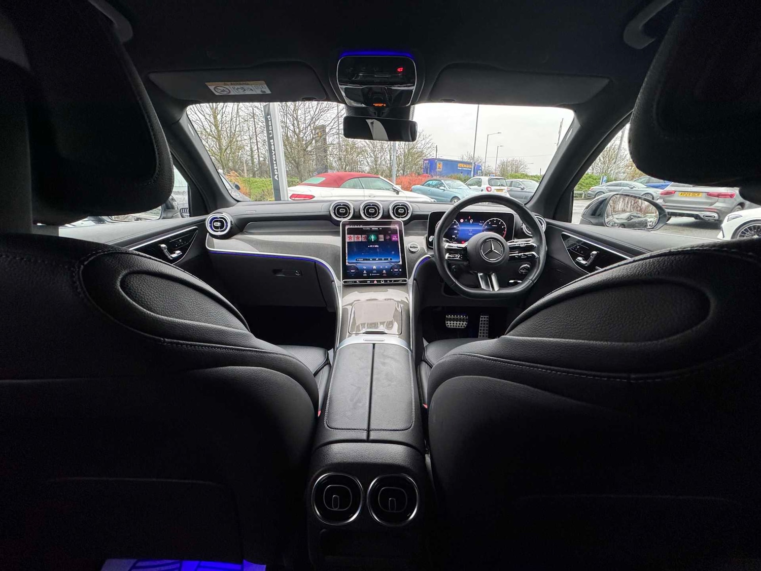 Used Mercedes-Benz GLC 2024 for sale - 77282009: Photo 29