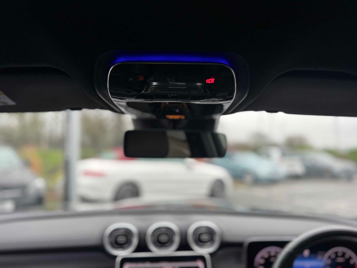 Used Mercedes-Benz GLC 2024 for sale - 77282009: Photo 35