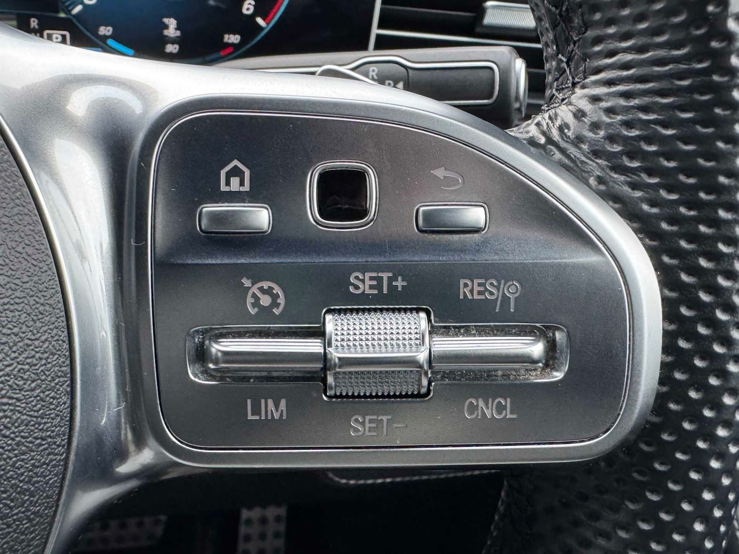 Used Mercedes-Benz GLE 2022 for sale - 76636788: Photo 35