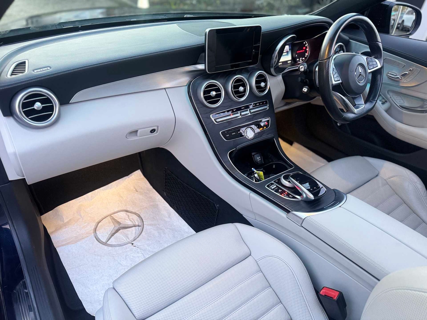 Used Mercedes-Benz C Class 2017 for sale - 77373826: Photo 18