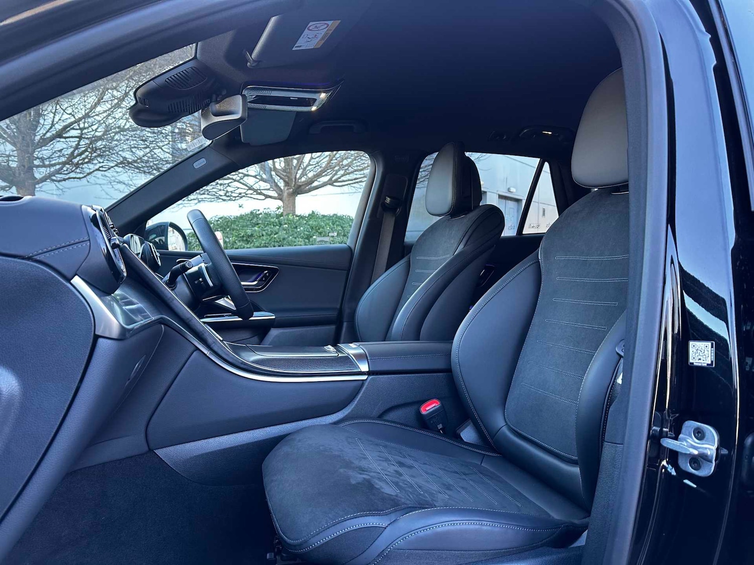 Used Mercedes-Benz GLC 2025 for sale - 77083097: Photo 16