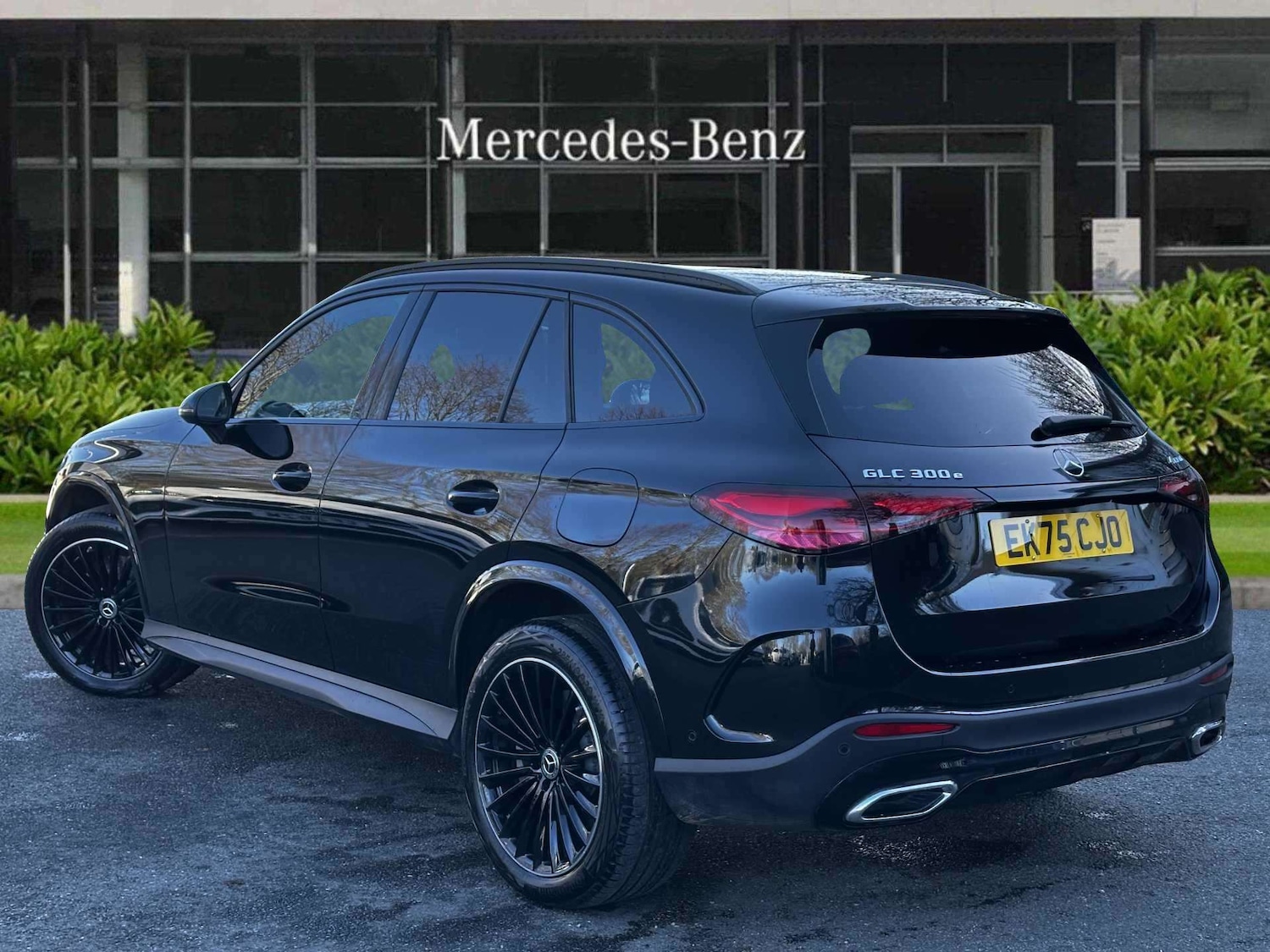 Used Mercedes-Benz GLC 2025 for sale - 77083097: Photo 2