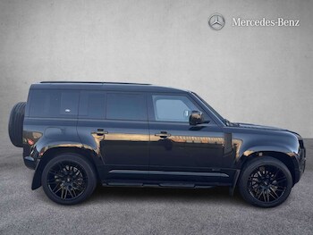 Used Land Rover Defender 2020 for sale - 77795628: Photo