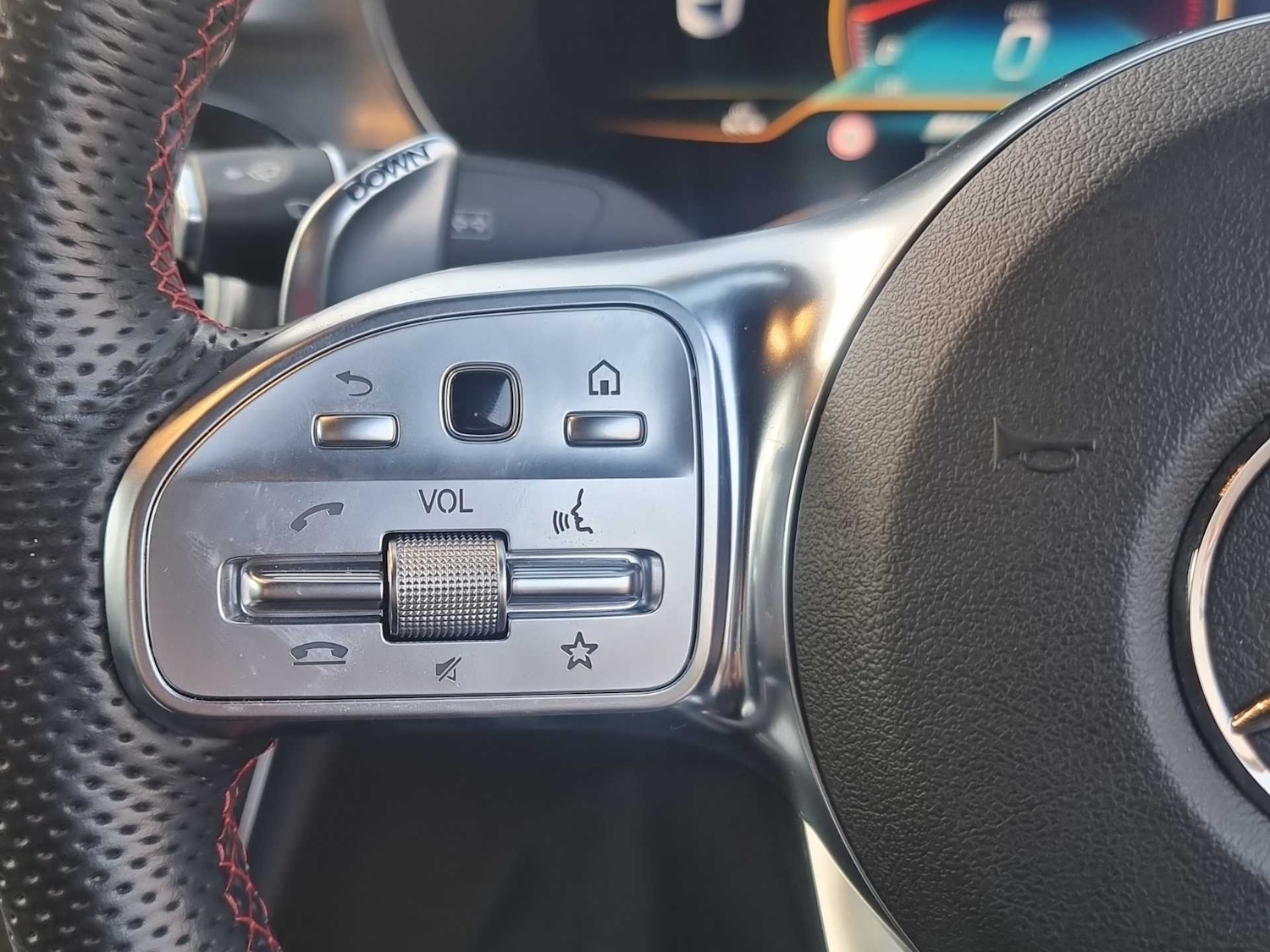 Used Mercedes-Benz C Class 2023 for sale - 77601325: Photo 15