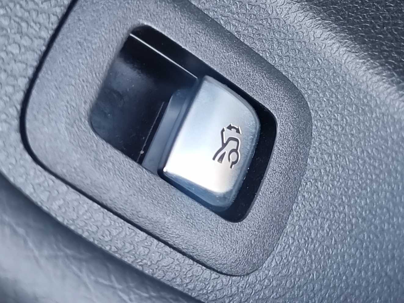 Used Mercedes-Benz C Class 2023 for sale - 77601325: Photo 26